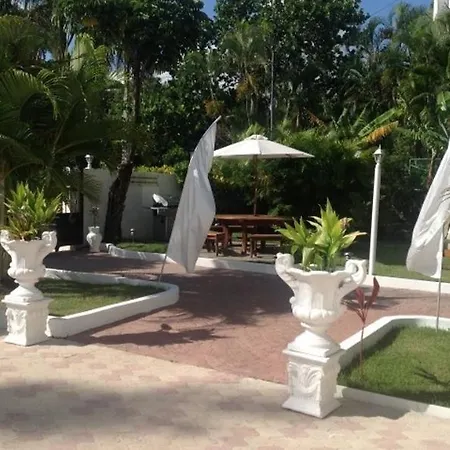 Hotel Reina Del Mar